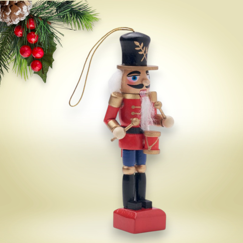 Diótörő függődísz